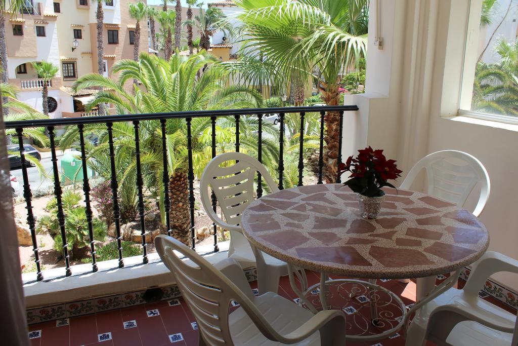 Apartament Aldea Del Mar Torrevieja Zewnętrze zdjęcie